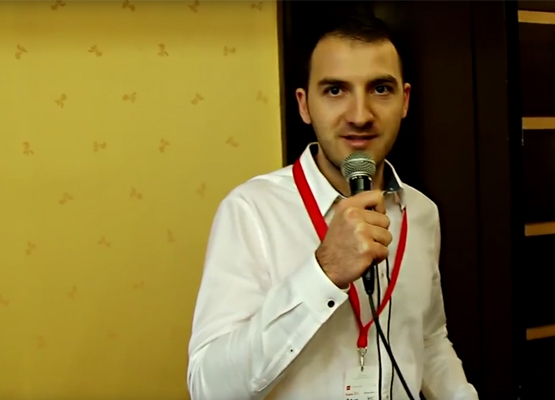 Антон Пенев интервюира участниците в Travel Academy 2014
